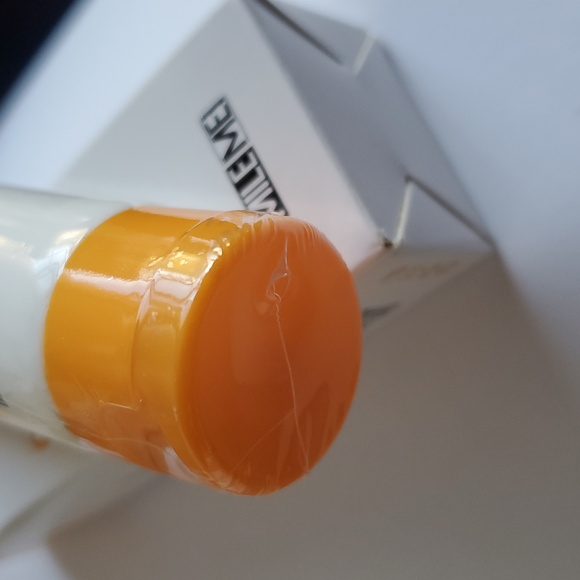 Milemei Orange Exfoliating Whitening Gel - Picture 6 of 9